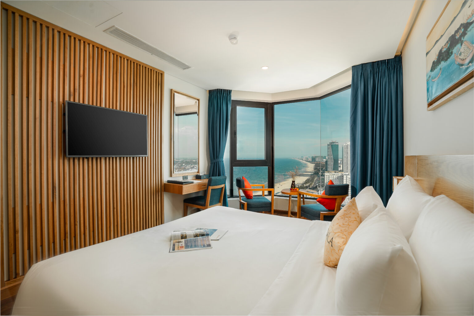 superior room with partial sea view